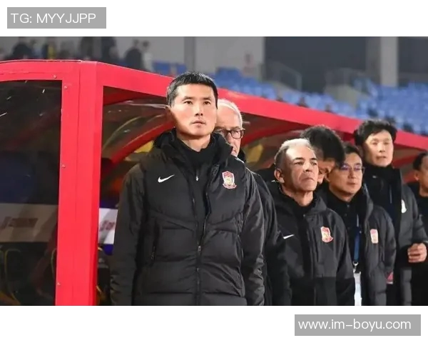 邵佳一教练团队全新阵容揭晓莱纳毛雷尔担任第一助教杨智负责守门员训练